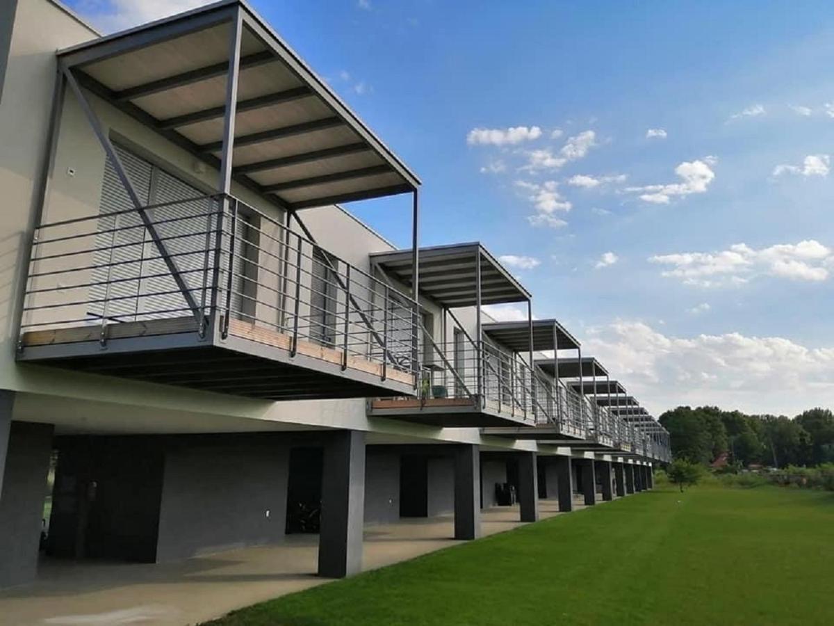 Opustisza7 Apartman ทิสซาฟือแรด ภายนอก รูปภาพ
